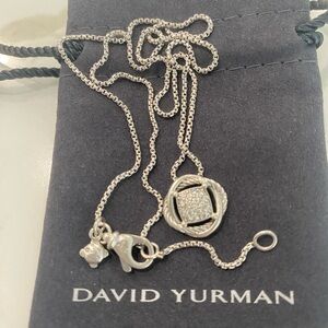David Yurman, Sterling silver Infinity necklace.